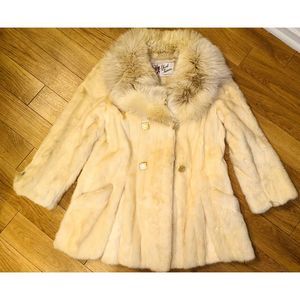 Vintage Cream Mink Fur Jacket